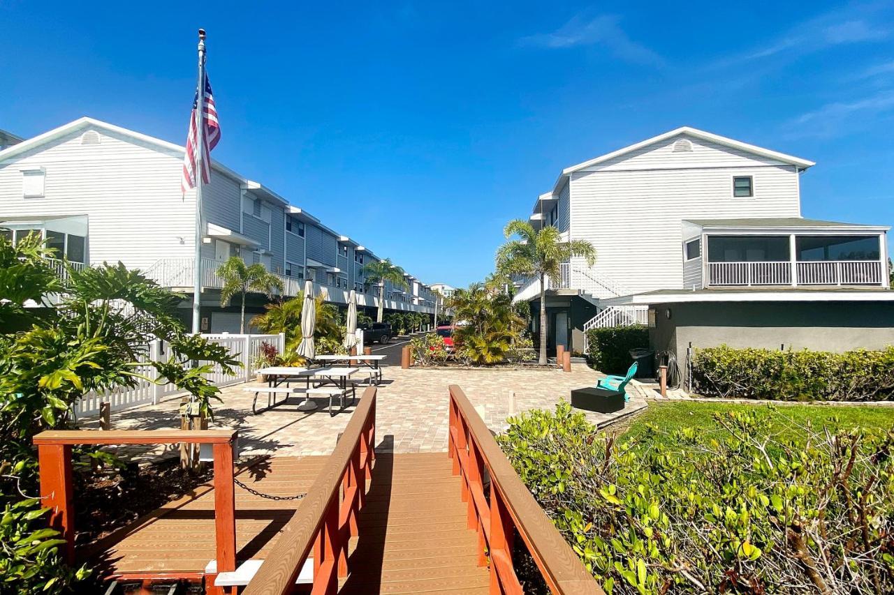 Seashell 17 Apartment Clearwater Beach Exterior photo